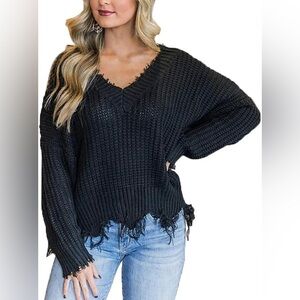❤️ Jagged Edge Distressed Sweater